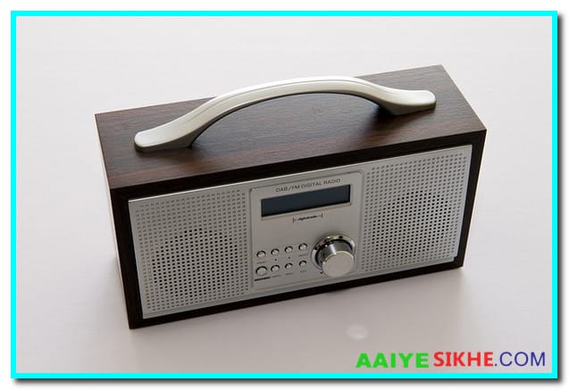 रेडियो के फायदे और नुकसान